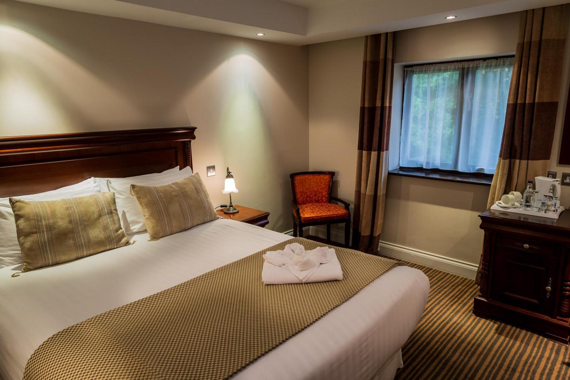 The Casa Hotel, Sure Hotel Collection By Best Western Yateley Exterior foto