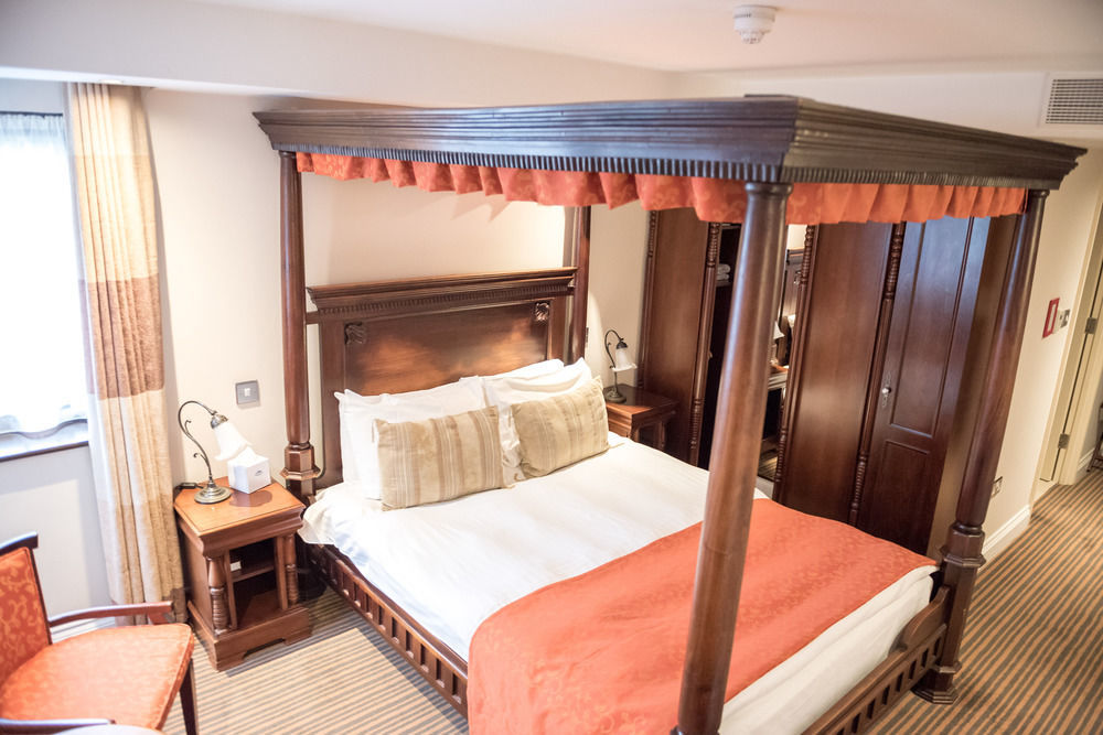 The Casa Hotel, Sure Hotel Collection By Best Western Yateley Exterior foto